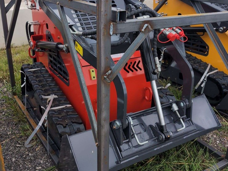 zjg-mini-skid-steer-loader-zj-380-(red)---15hp-image-1