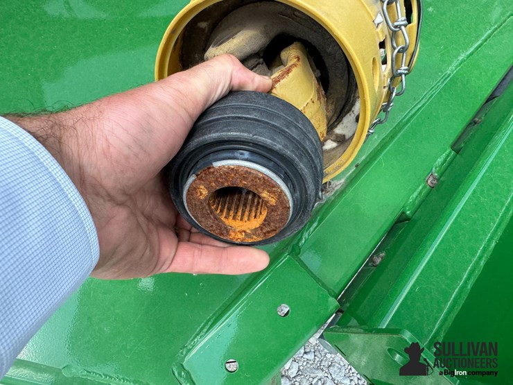 2024-john-deere-fc20m-image-15