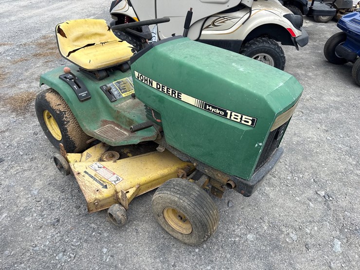 john-deere-185-image-3