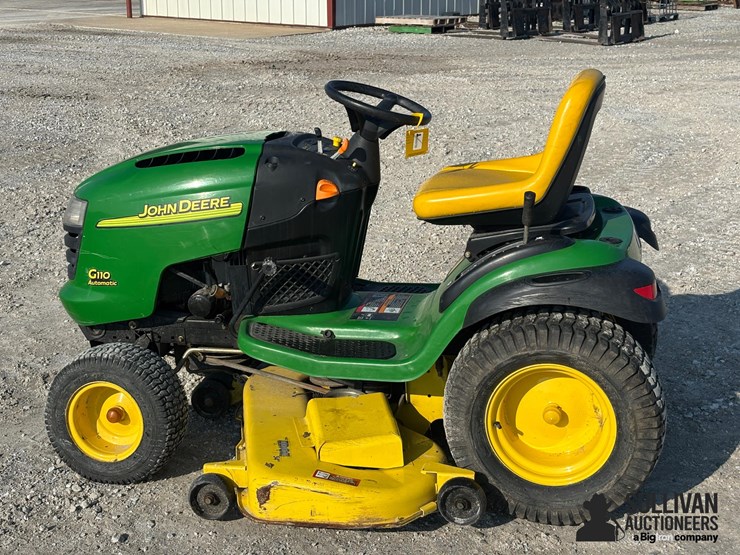 john-deere-g110-image-8