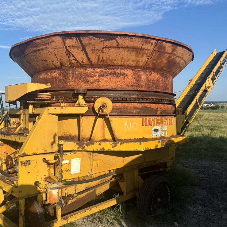 Hay Buster Big Bite Tub Grinder