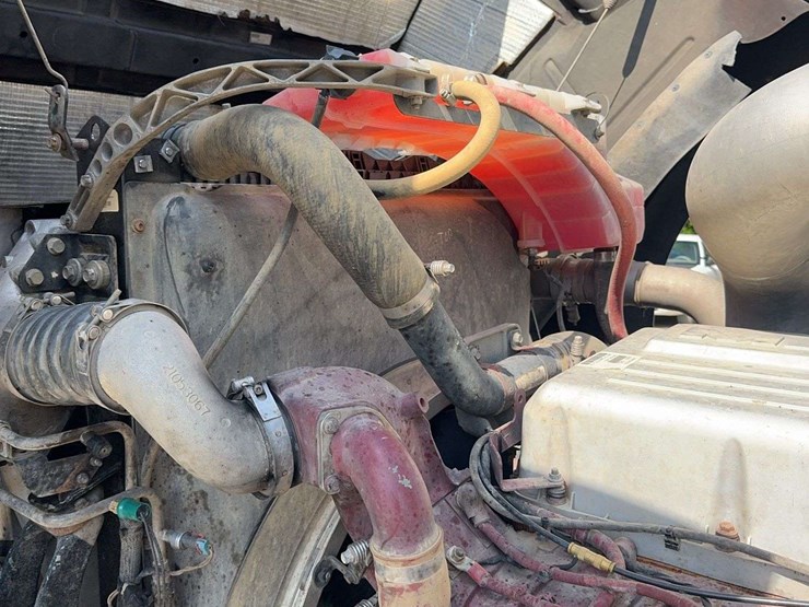 2017-mack-td-(titan)-713-grapple-truck-image-38