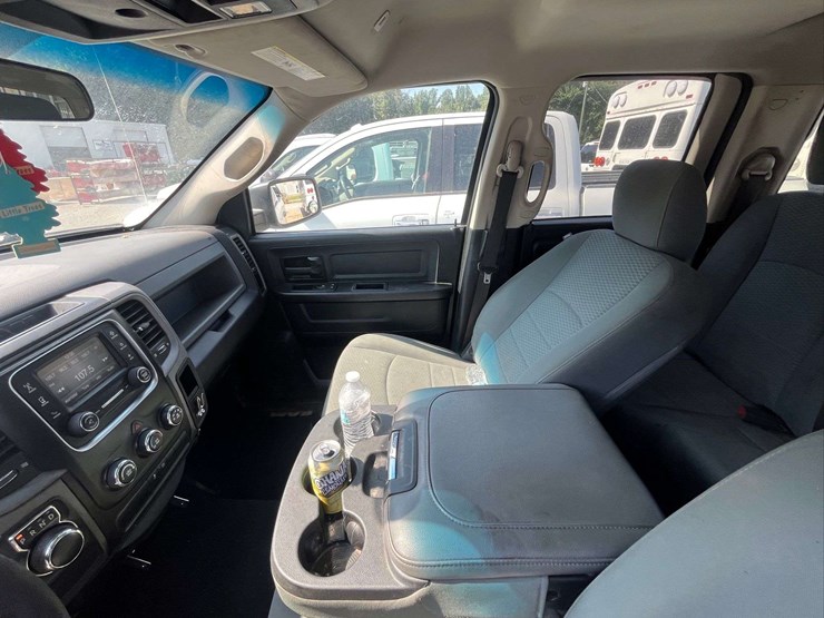 2017-dodge-1500-image-15