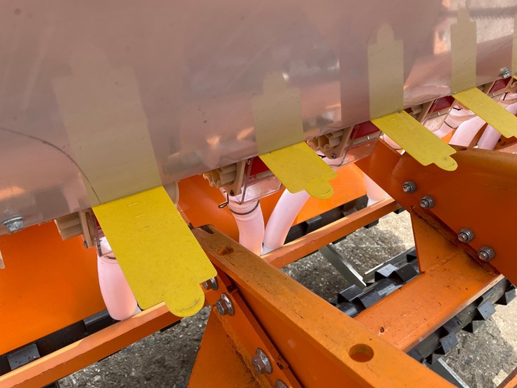 #9793-•-landhonor-no-till-seeder-attachment-image-9