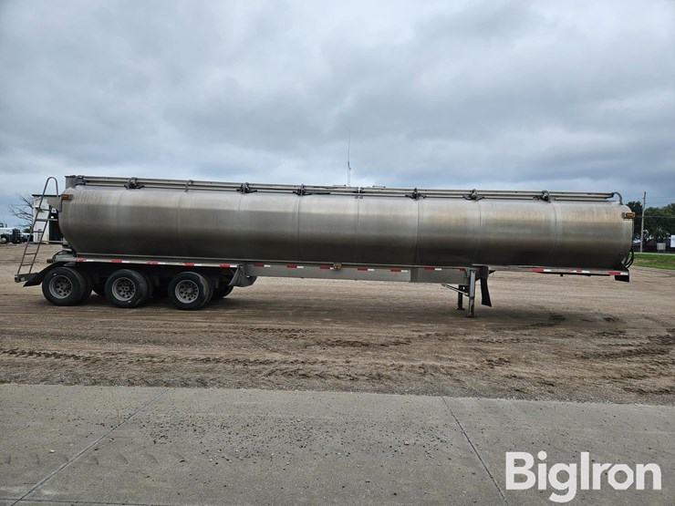 2014-walinga-hat-47-44102-tri/a-bulk-aluminum-feed-trailer-image-4