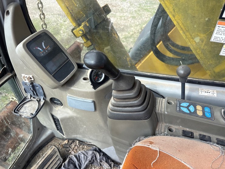 2007-kobelco-sk70sr-image-13