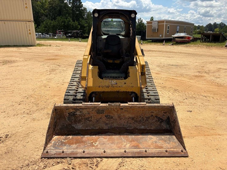 2020-caterpillar-299d3-image-6