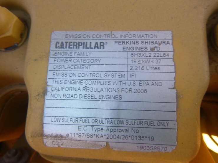 2008-caterpillar-cb34-image-29