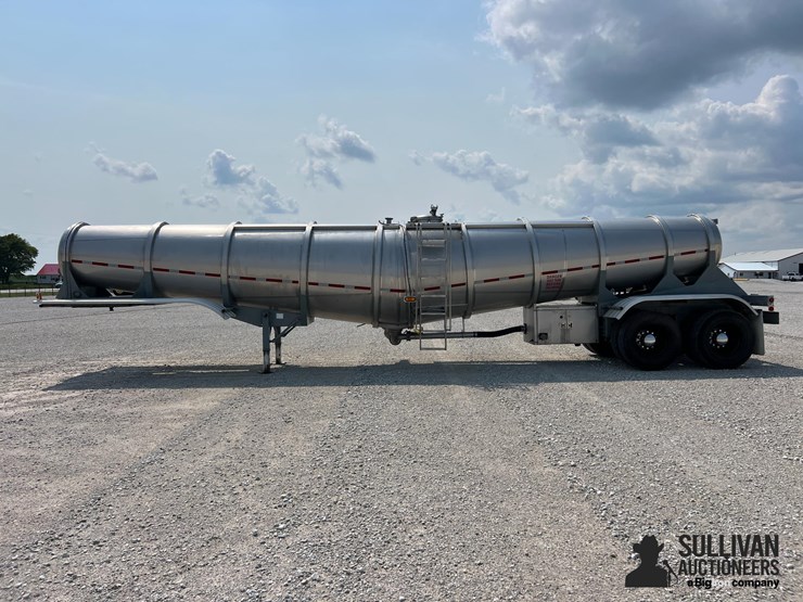 1976-polar-tanker-image-8