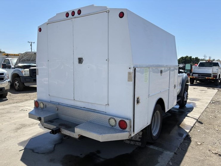 2015-ford-f450-sd-image-3