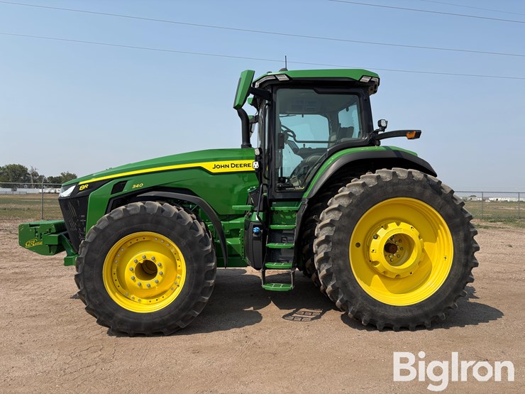 2023-john-deere-8r-340-image-8