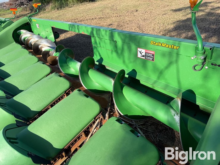 john-deere-608c-image-11
