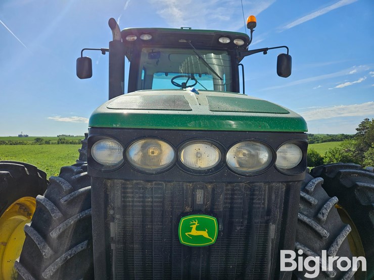 2010-john-deere-8295r-image-14