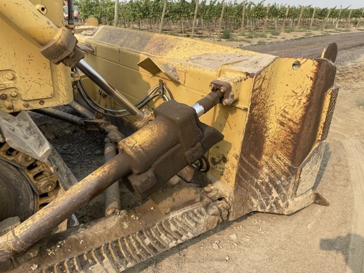 1972-caterpillar-d7f-image-9