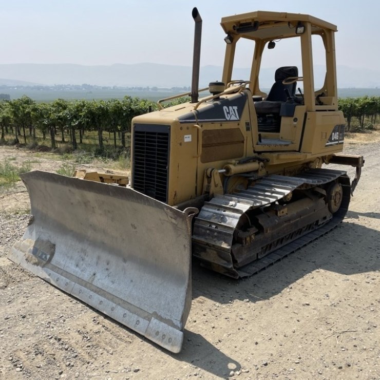 2002 CATERPILLAR D4G