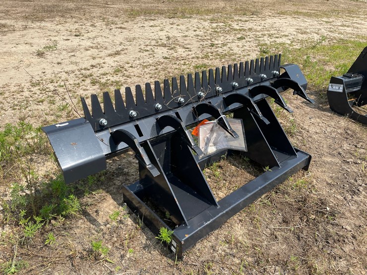 #9763-•-wolverine-universal-mount-ripper-attachment-image-2