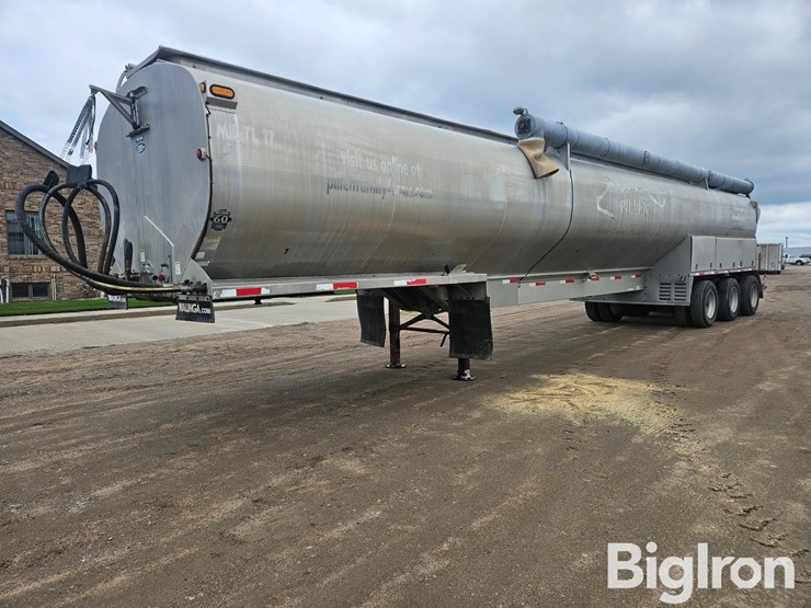 2014-walinga-hat-47-44102-tri/a-bulk-aluminum-feed-trailer-image-1