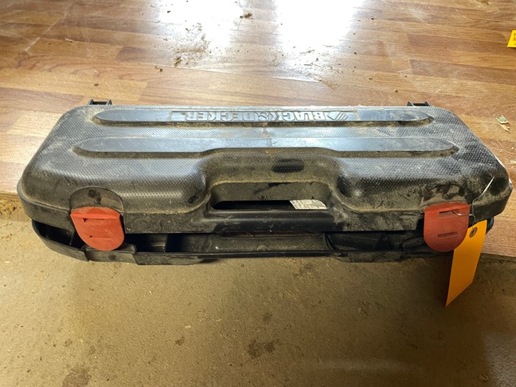 #10169-•-black-and-decker-reciprocating-saw-image-4