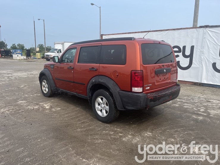 2008-dodge-nitro-image-4