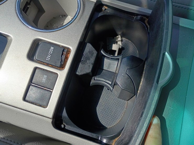2012-toyota-highlander-image-40
