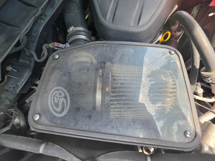 2014-dodge-1500-image-23