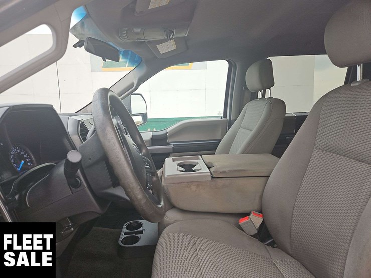 2018-ford-f350-image-15