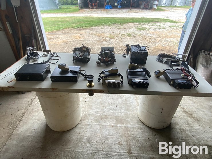 cb-&-direct-band-radios-image-6