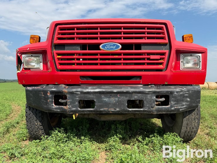 1993-ford-f700-image-10