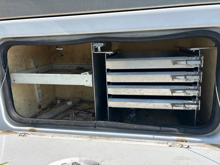 2012-ford-f450-image-12