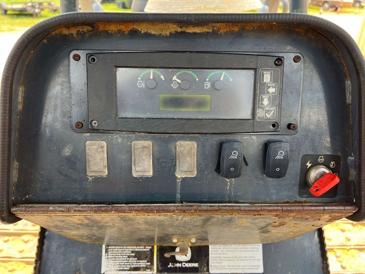 2007-deere-650j-lgp-image-44