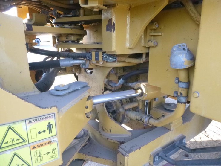 2008-caterpillar-962h-image-18