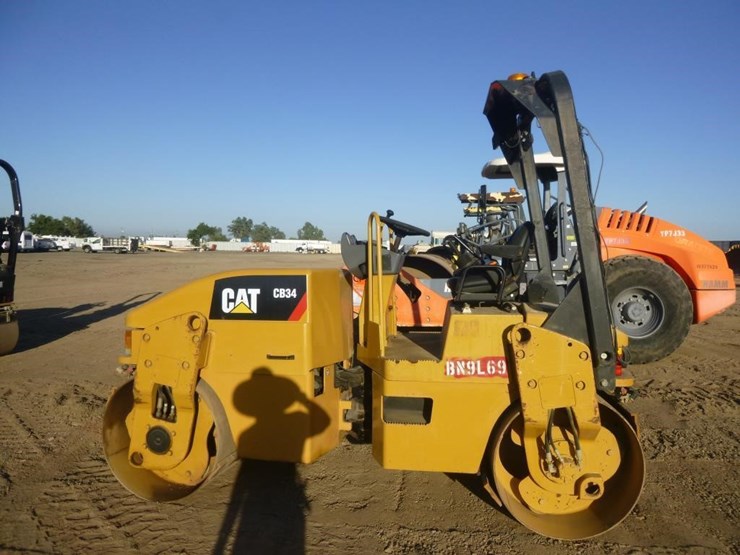 2008-caterpillar-cb34-image-6