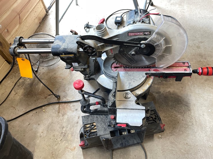 #10117-•-craftsman-10"-sliding-compound-miter-saw-image-1