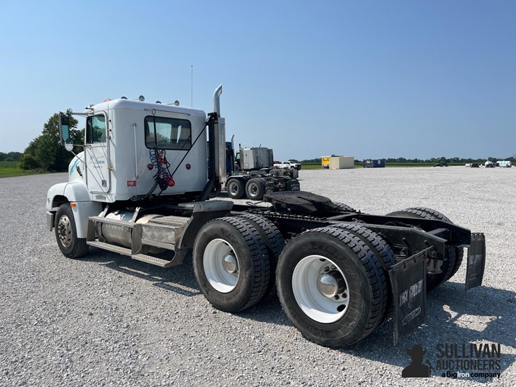 1993-caterpillar-10-image-7