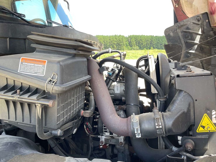 2012-international-durastar-4300-image-8
