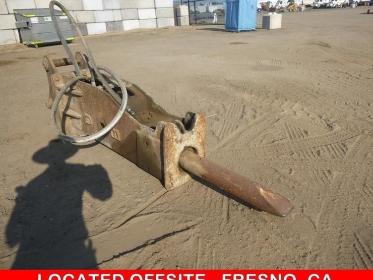 2011-ub-ub312-excavator-breaker-image-1