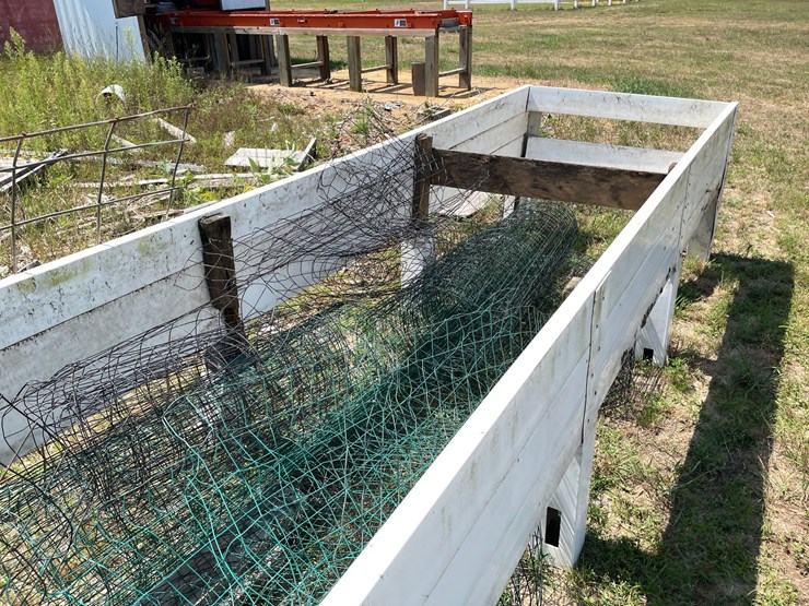 #7969-•-poly-raised-flower-bed-frame-with-rolls-of-wire-fencing-image-7