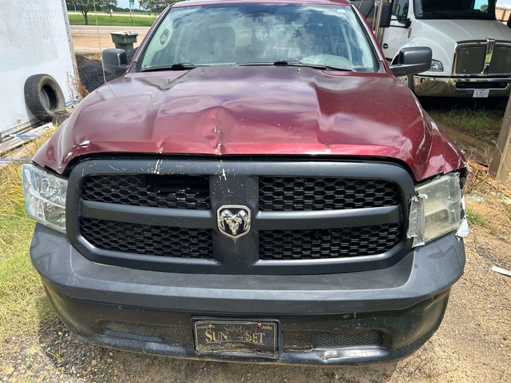2018-dodge-1500-image-5