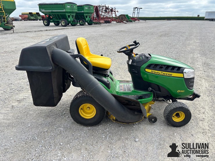 john-deere-d130-image-4