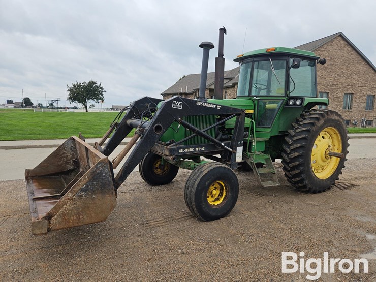 john-deere-4630-image-1