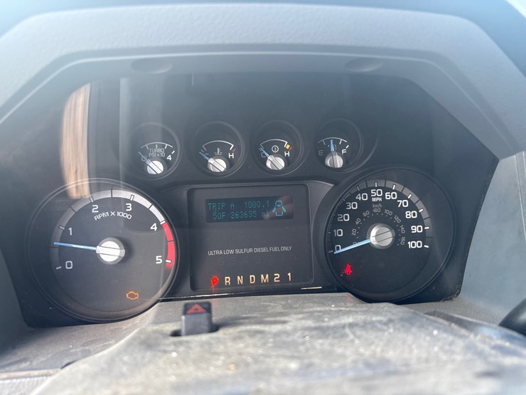 2014-ford-f350-image-18
