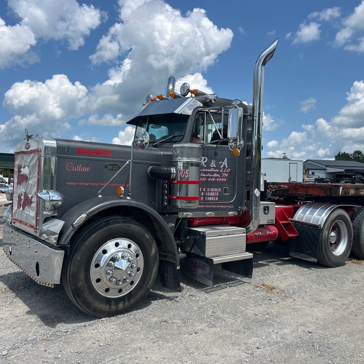 1986 PETERBILT 359