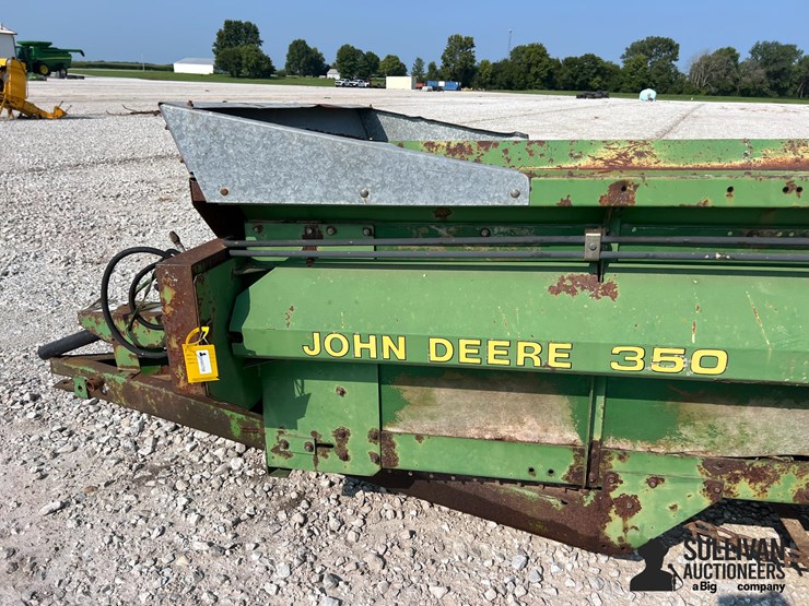 john-deere-350-image-13
