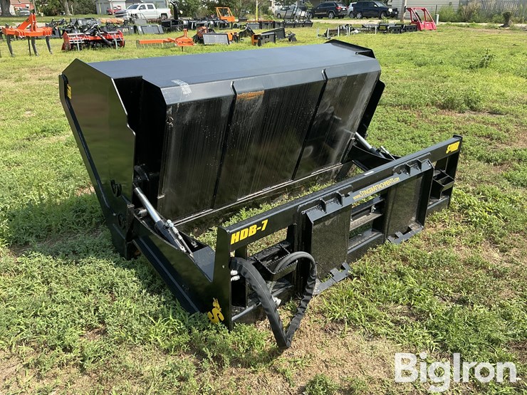 stinger-hdb-7-hydraulic-dump-bucket-image-7