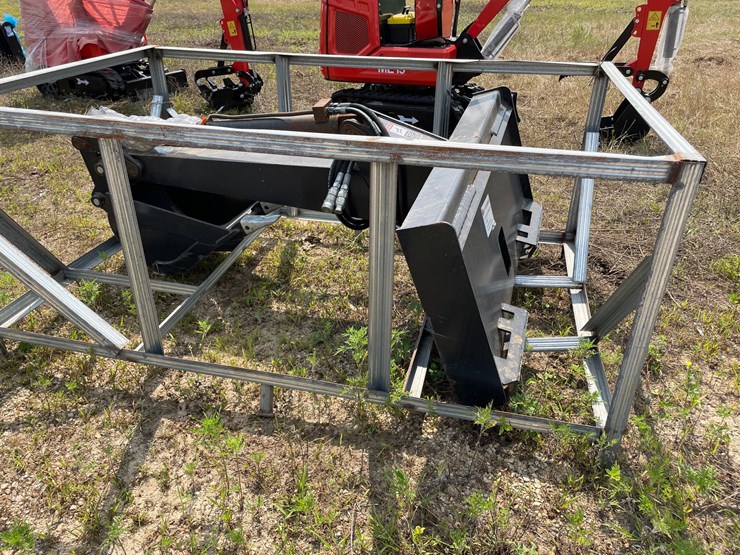 #9764-•-jct-universal-mount-excavator-arm-attachment-image-12