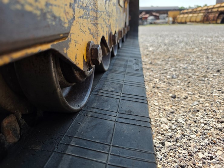 2016-caterpillar-289d-image-37