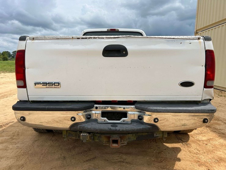 2005-ford-f350-image-7