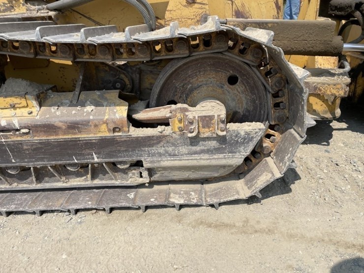 2002-caterpillar-d4g-image-16