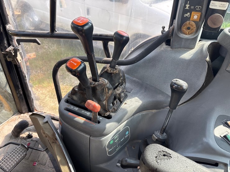 #106-•-2002-new-holland-tractor-image-7