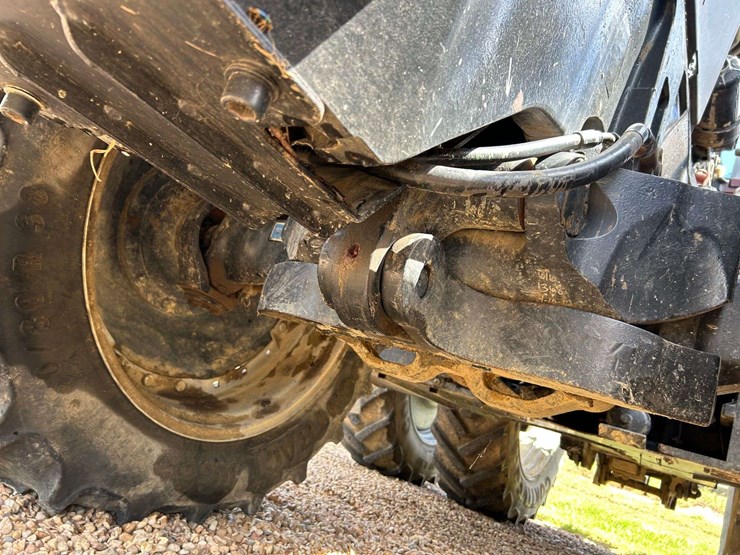 2012-case-ih-magnum-315-image-46